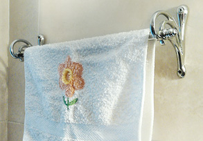 Accesorio para baño, Toallero cromado, Brillante, Toilettes, Decoracion, Deco, Antigüo, Antigüedad, Estilo Ingles, Artesanias, Diseño argentina